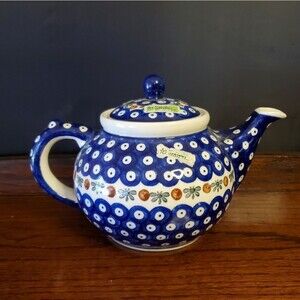 Boleslawiec Hand Made Pottery Teapot EXCELLENT CONDITION!